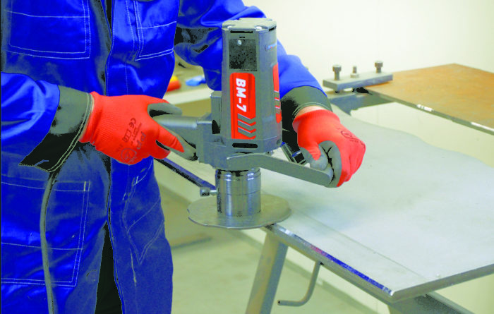 BM7 Hand-Held Beveling Machine